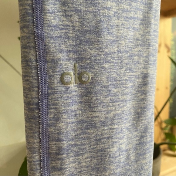 ALO Yoga Purple Heather High-Waist Alosoft Lounge Leggings - Picture 11 of 13